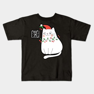 Cat wants Christmas Kids T-Shirt